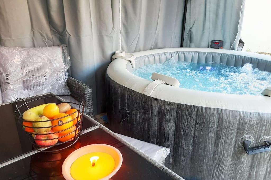 Villa Confortable Avec Jacuzzi A Chevannes Chevannes  Exterior photo