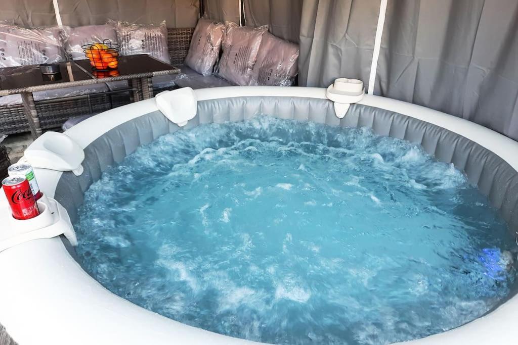 Villa Confortable Avec Jacuzzi A Chevannes Chevannes  Exterior photo